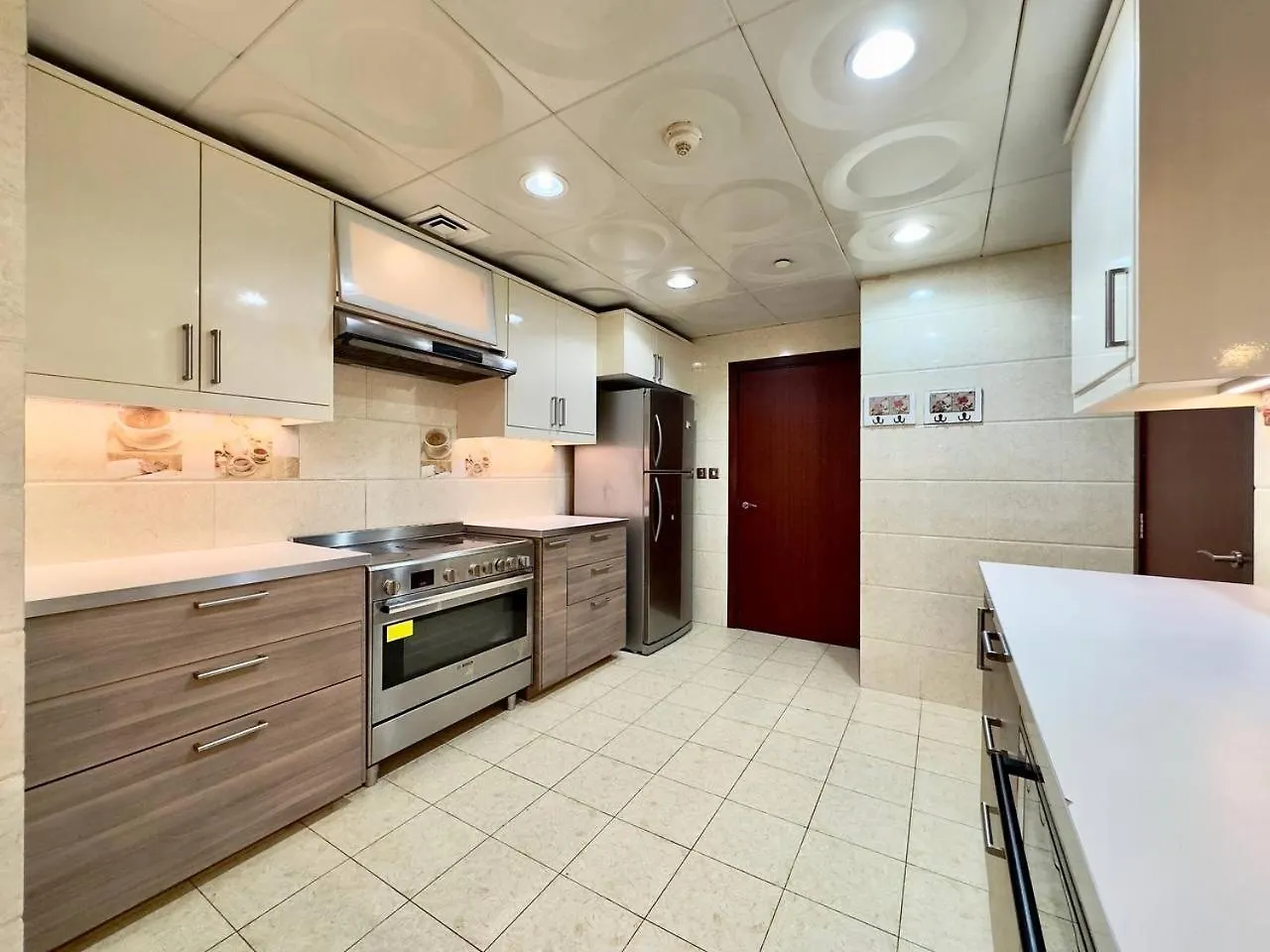 Inn Ar Home Jbr Bed Space Dubai