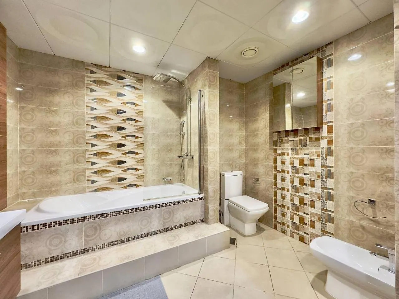 Ar Home Jbr Bed Space Dubai 0*,  United Arab Emirates