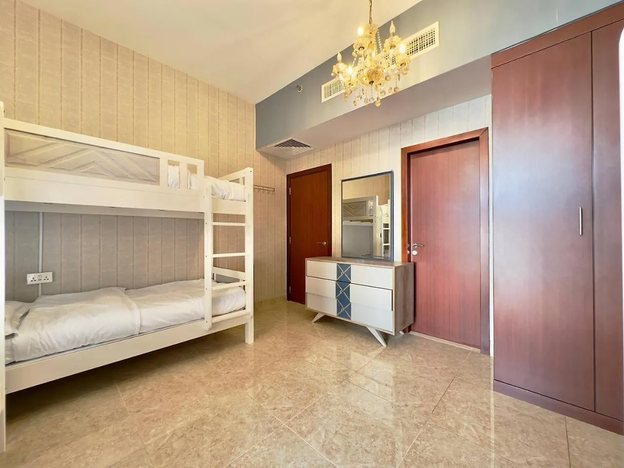Ar Home Jbr Bed Space Dubai 0*,